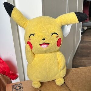 Pokémon Yellow Pikachu Plush Toy